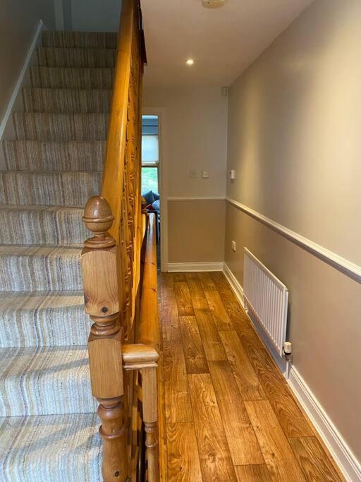 Cheerful 4-Bed Townhouse In Centre Of Newcastle Villa Newcastle  Exterior foto
